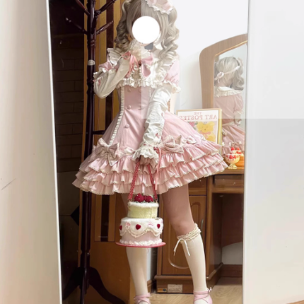 Vintage-Inspired Pink Tiered OP Lolita Dress with Striped Bows