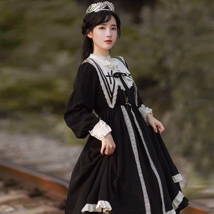Vintage Checkered Lolita Dress - Black and White Ensemble