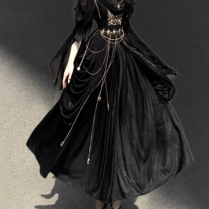 Dark fairy maxi dress: A perfect blend of lace and tassels