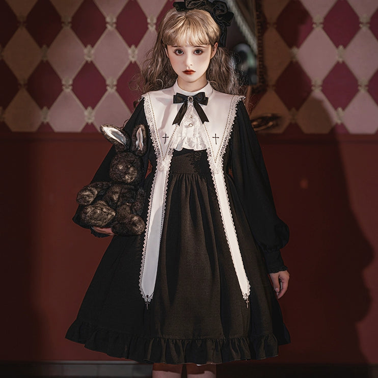 Long-sleeved Lolita princess dress, black, gothic and classical style, suitable for daily wear and Halloween.