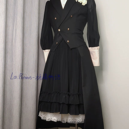Sleeveless Prince Tailcoat – Customizable Long Tail Lolita Vest with Gold Buttons