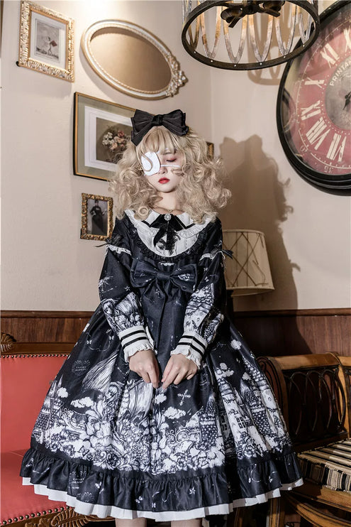 Gothic - Lolita Black - and - White Dream Dress: Vintage Patterns & Fairy - tale Charm