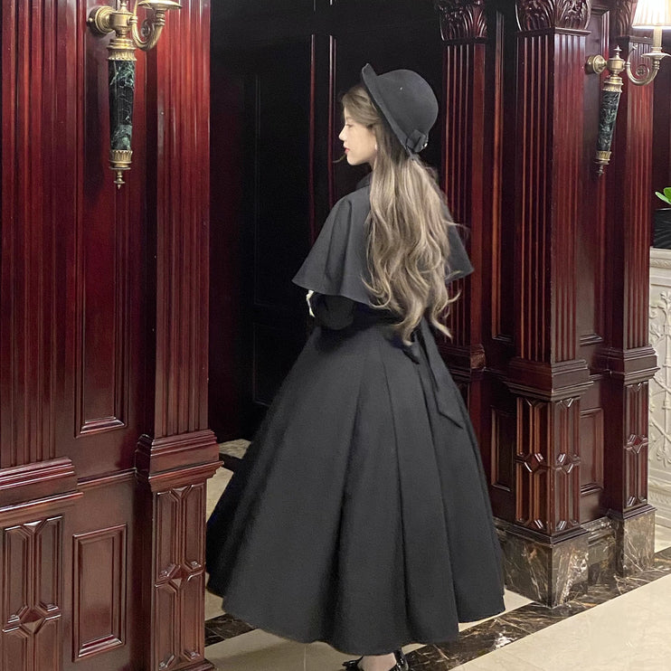 Elegant Victorian - inspired Black Dress with Bowknot and Flared Skirt