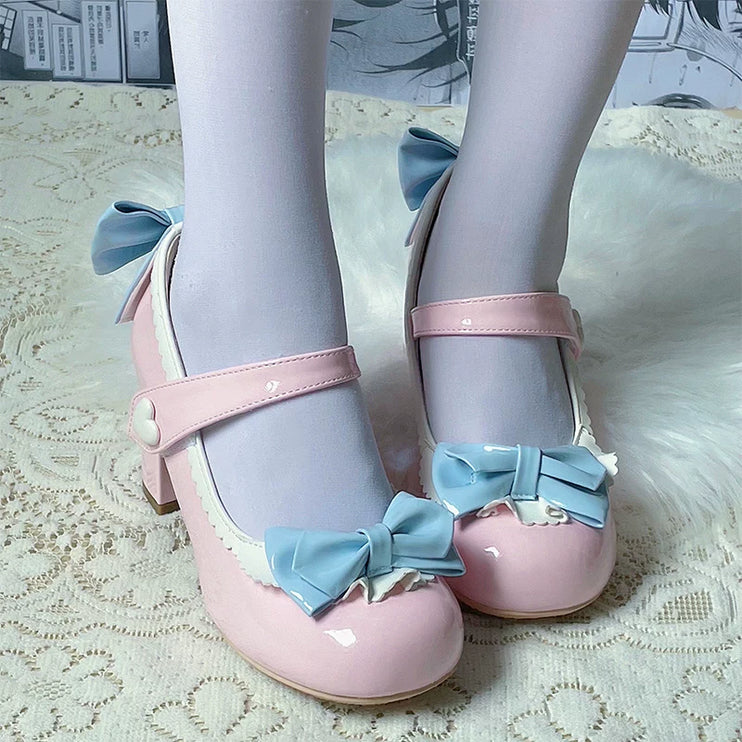 Charming Heeled Shoes with Heart - shaped Buckles and Delicate Bows