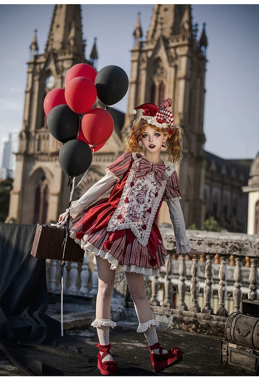 Lolita Delight: Exquisite Black & Red Dresses with Whimsical Patterns and Charming Details