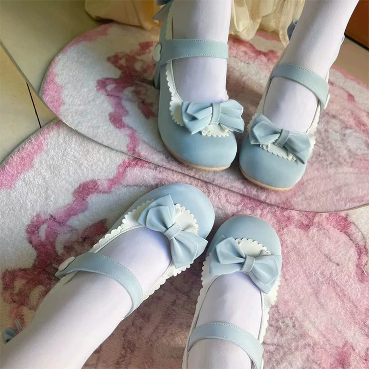 Charming Heeled Shoes with Heart - shaped Buckles and Delicate Bows