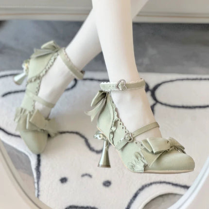 Charming Platform Boots: Fluffy Bows, Heart - shaped Details for a Sweet Look