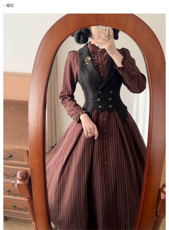 Long - striped dress with a tailored waistcoat, vintage charm in every stitch