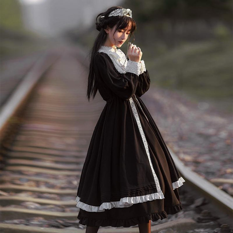 Vintage Checkered Lolita Dress - Black and White Ensemble