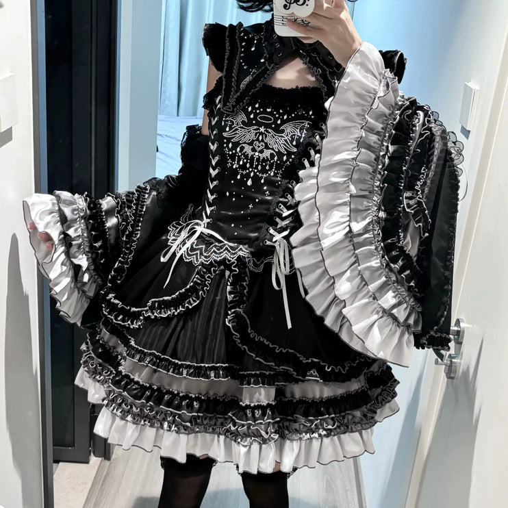 Gothic Lolita Dress: Exquisite Lace, Tiered Ruffles and Timeless Elegance