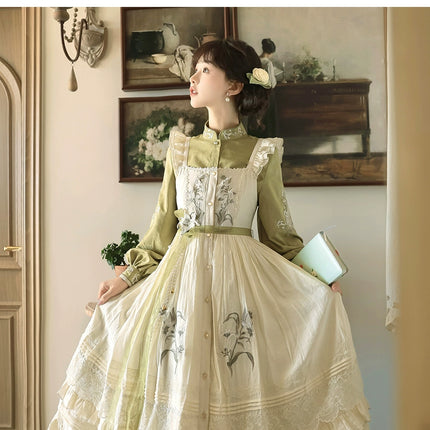 Vintage - style Green and White Layered Lolita Dress with Floral Embroidery