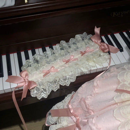Sweet Lolita Delight: Pink and White Layered Dream Dress