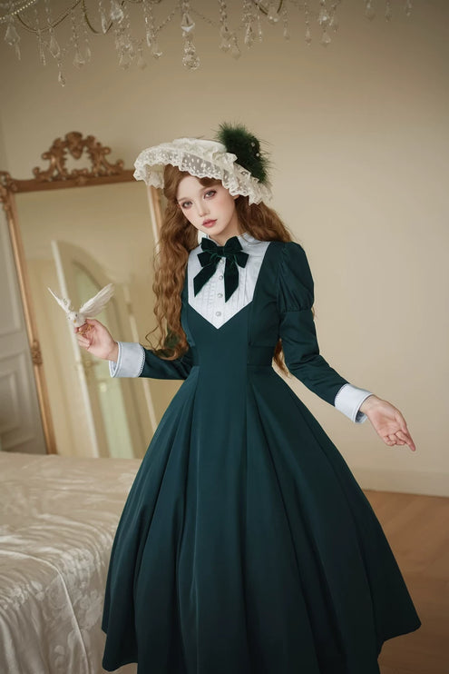 Elegant Victorian - inspired Black Dress with Bowknot and Flared Skirt