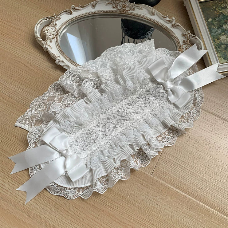 Gothic Lolita White Dresses with Bloody Accents, Delicate Lace and Charming Design