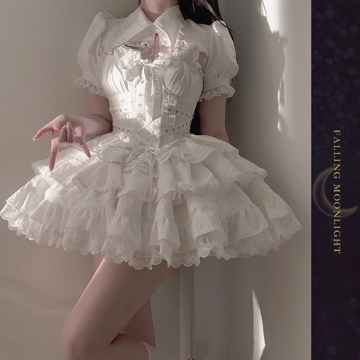 Vintage-Inspired Black&White Lolita JSK with Intricate Details and Versatile Styling