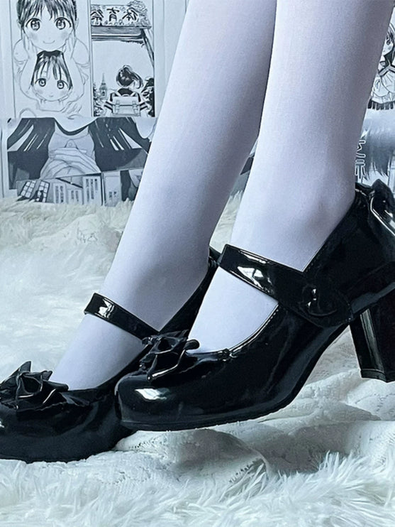 Charming Heeled Shoes with Heart - shaped Buckles and Delicate Bows