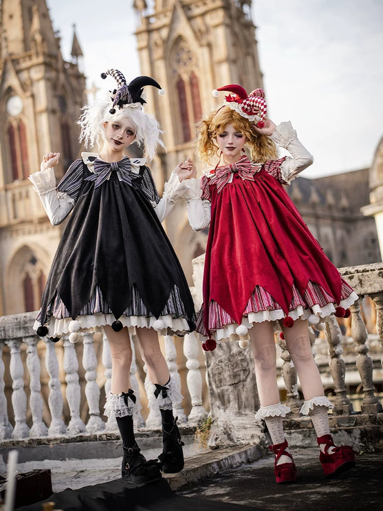 Lolita Delight: Exquisite Black & Red Dresses with Whimsical Patterns and Charming Details