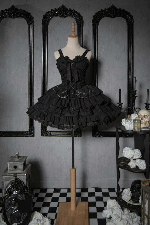 Vintage-Inspired Black&White Lolita JSK with Intricate Details and Versatile Styling