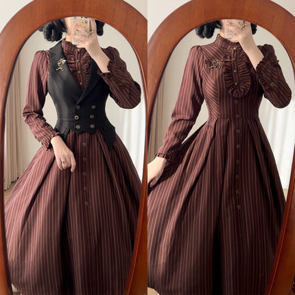 Long - striped dress with a tailored waistcoat, vintage charm in every stitch
