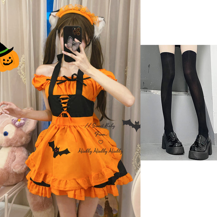 S-3XL Enchanting Halloween Lolita Maid Costume with Bat Applique and Ruffled Trim Skirt
