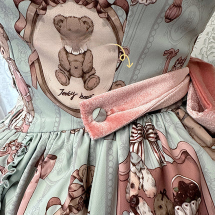 Enchanting Pastel Green Animal Illustration Lolita Jumper Skirt (JSK) Dress