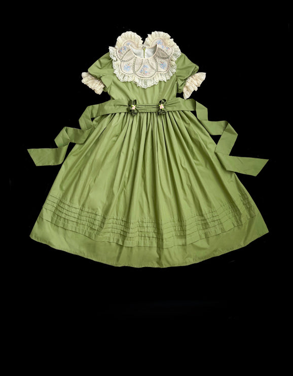 Vintage Garden Lolita Dress - Embroidered Floral Collar OP in Soft Green