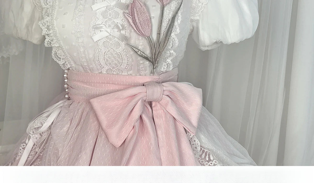 Elegant Pink and White Lace Lolita Dress with Puffed Sleeves and Ruffled Skirt